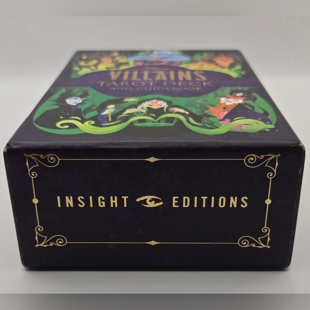 Disney Villains Tarot Card Deck with Guidebook | Insight Editions - Picture 4 of 13